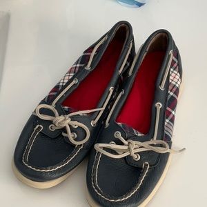 Sperry boat shoes